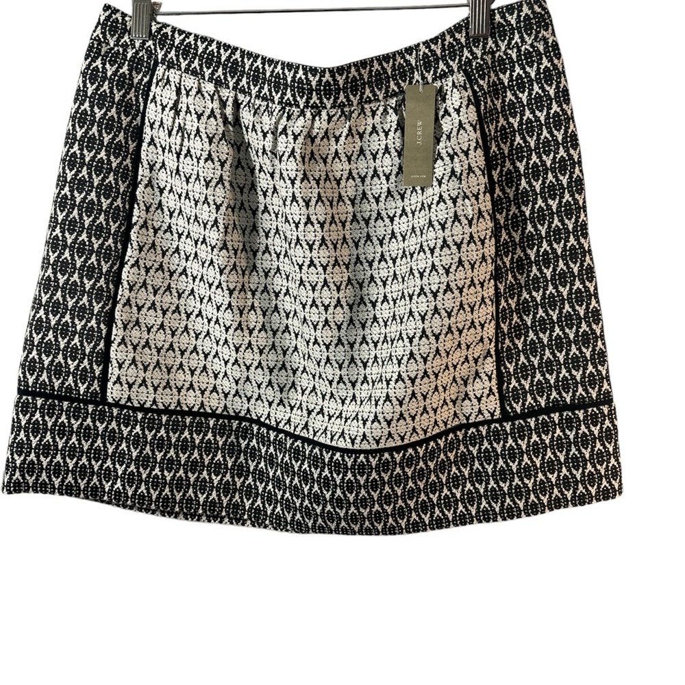 NWT J. Crew Black White Geometric A-Line Skirt size 12. Pockets Preppy Mini